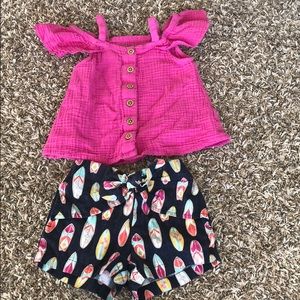 🌟2T summer outfit! Oshkosh top &high waist shorts